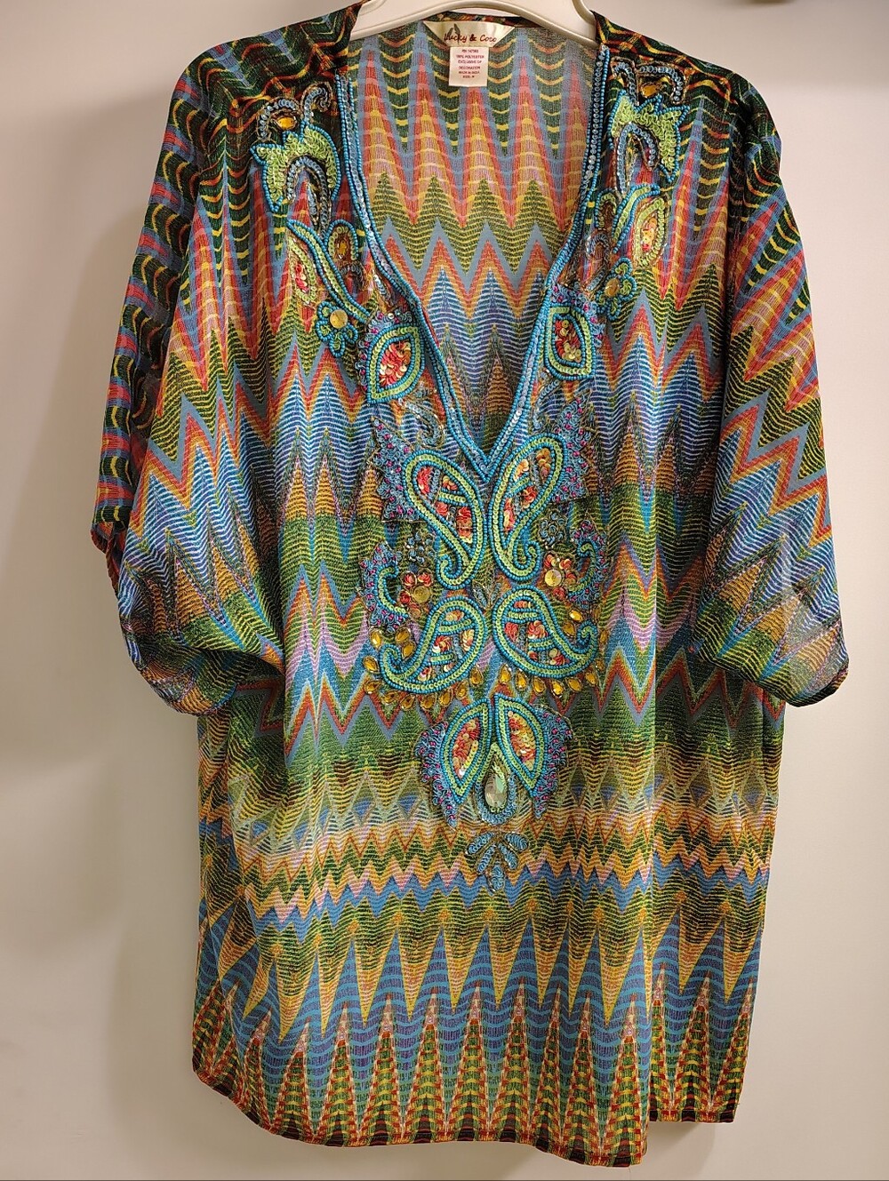 Lucky & Coco Vibrant Chevron Ornately Beaded V-Neck Breezy Tunic Top Sz M-XL